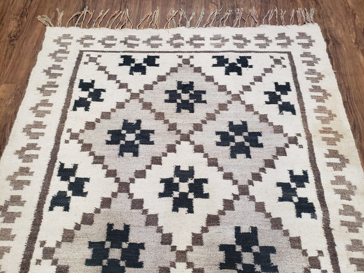 Semi Antique South American Blanket 4x8, Wool Hand-Woven Flatweave Kilim Rug, Handmade Antique Vintage Runner, Ivory & Blue, Diamond Panel - Jewel Rugs, view 5