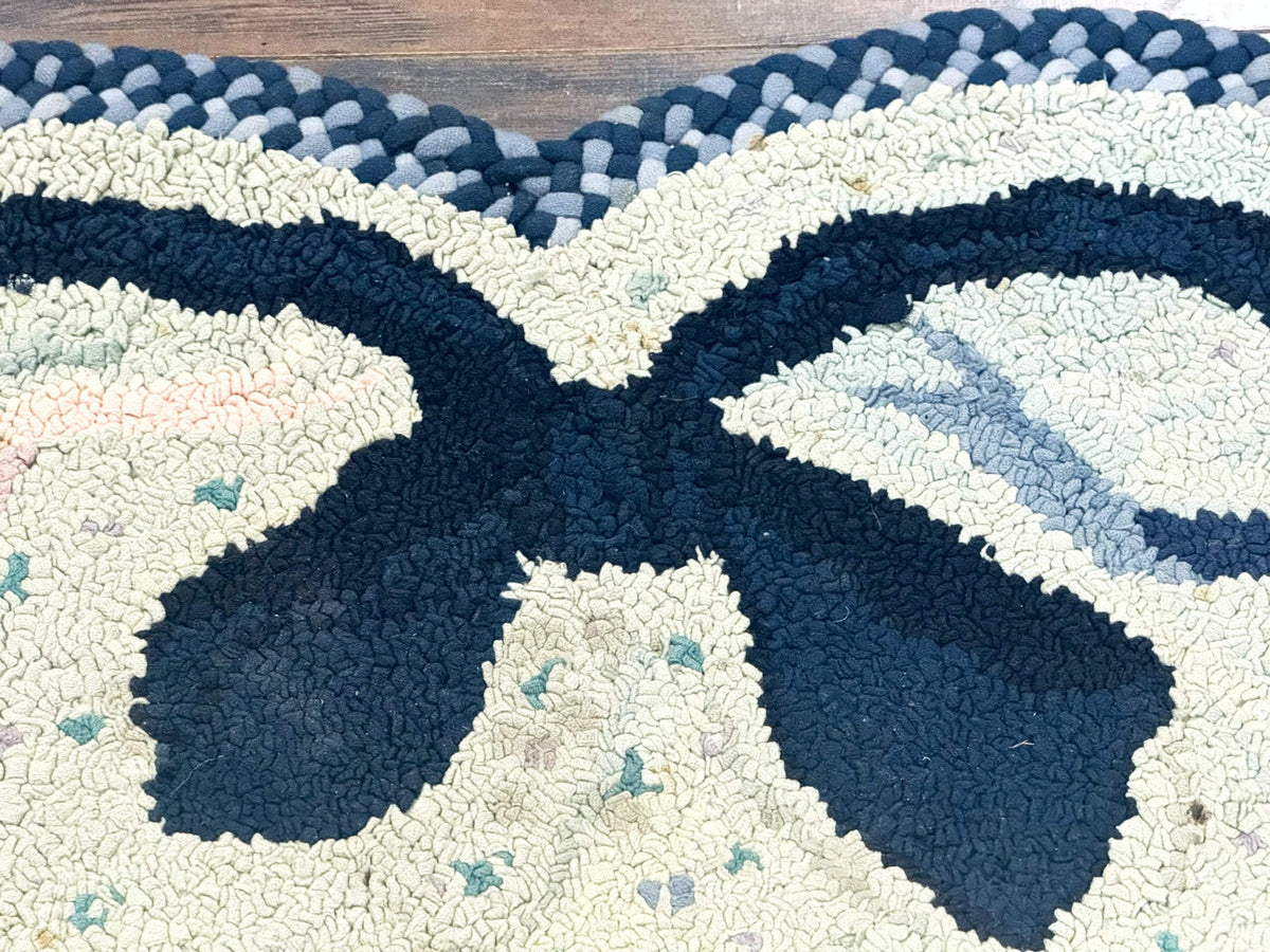 Small American Hooked Rug, Vintage Welcome Mat, Heart Shaped, Ivory and Blue - Jewel Rugs, view 4