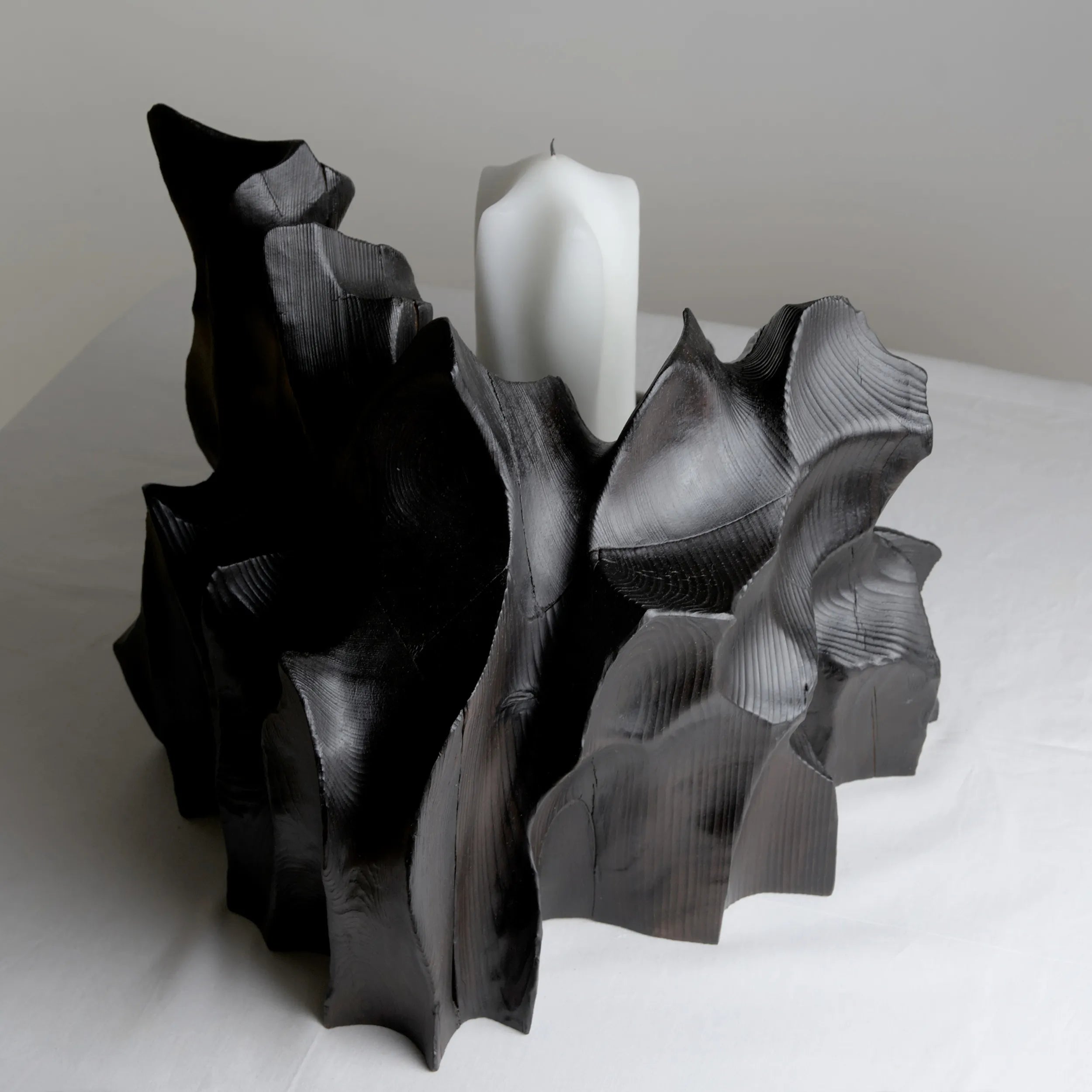 Wildrose Candle Holder image 2