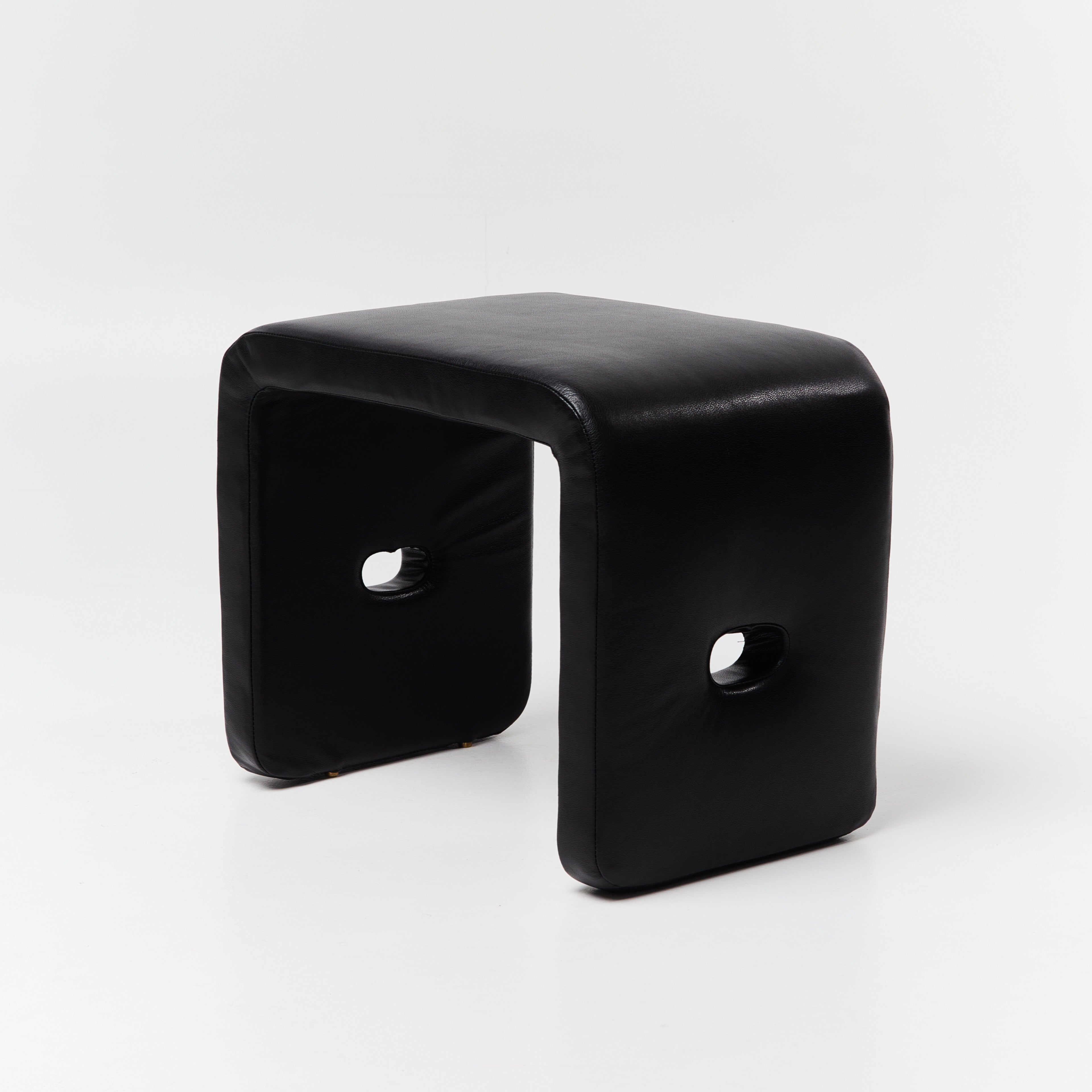 Momento - Stool image