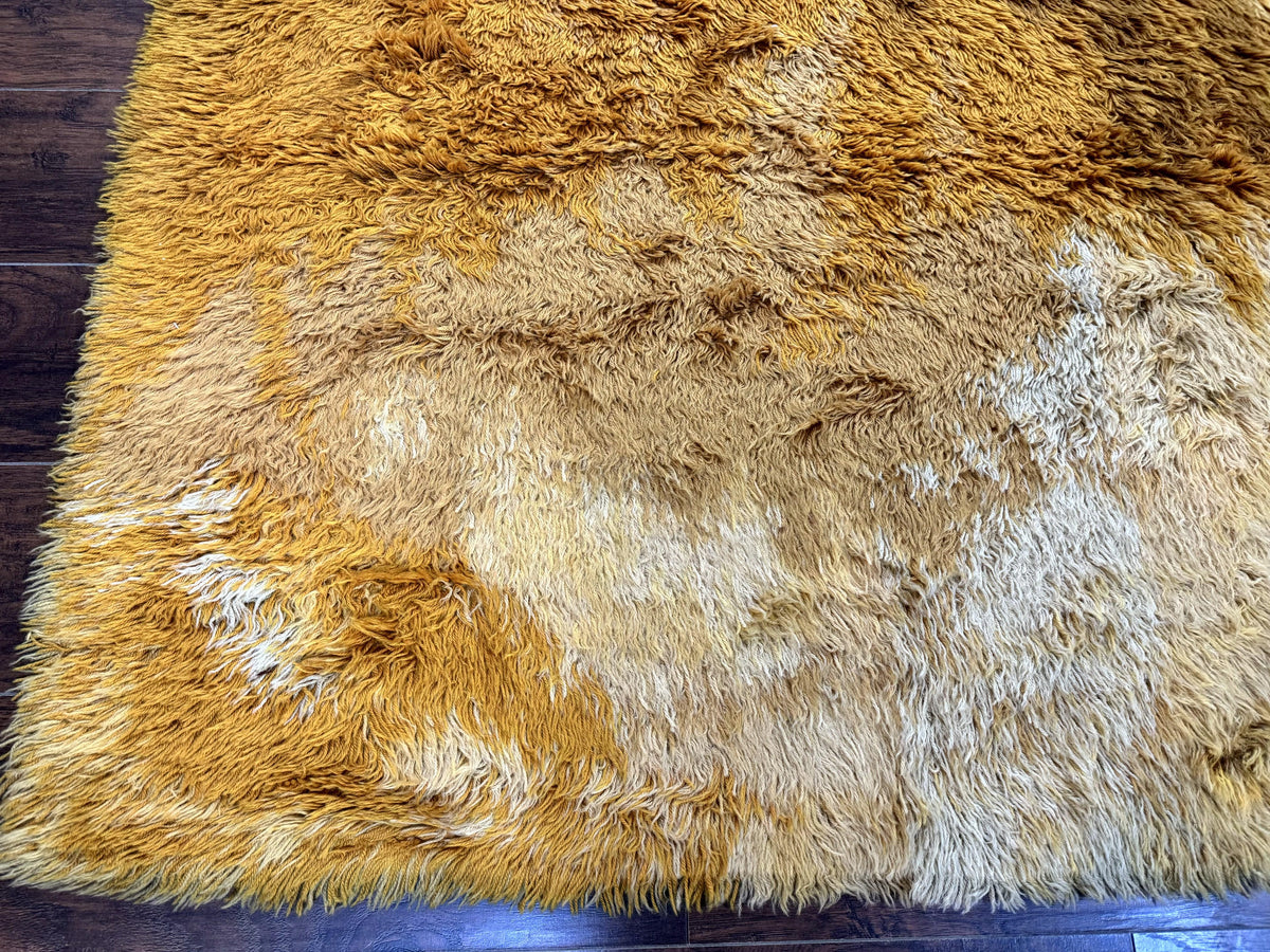 Rya Shag Rug 4.6 x 6, Shades of Yellow, Mid Century Vintage Carpet - Jewel Rugs, view 9
