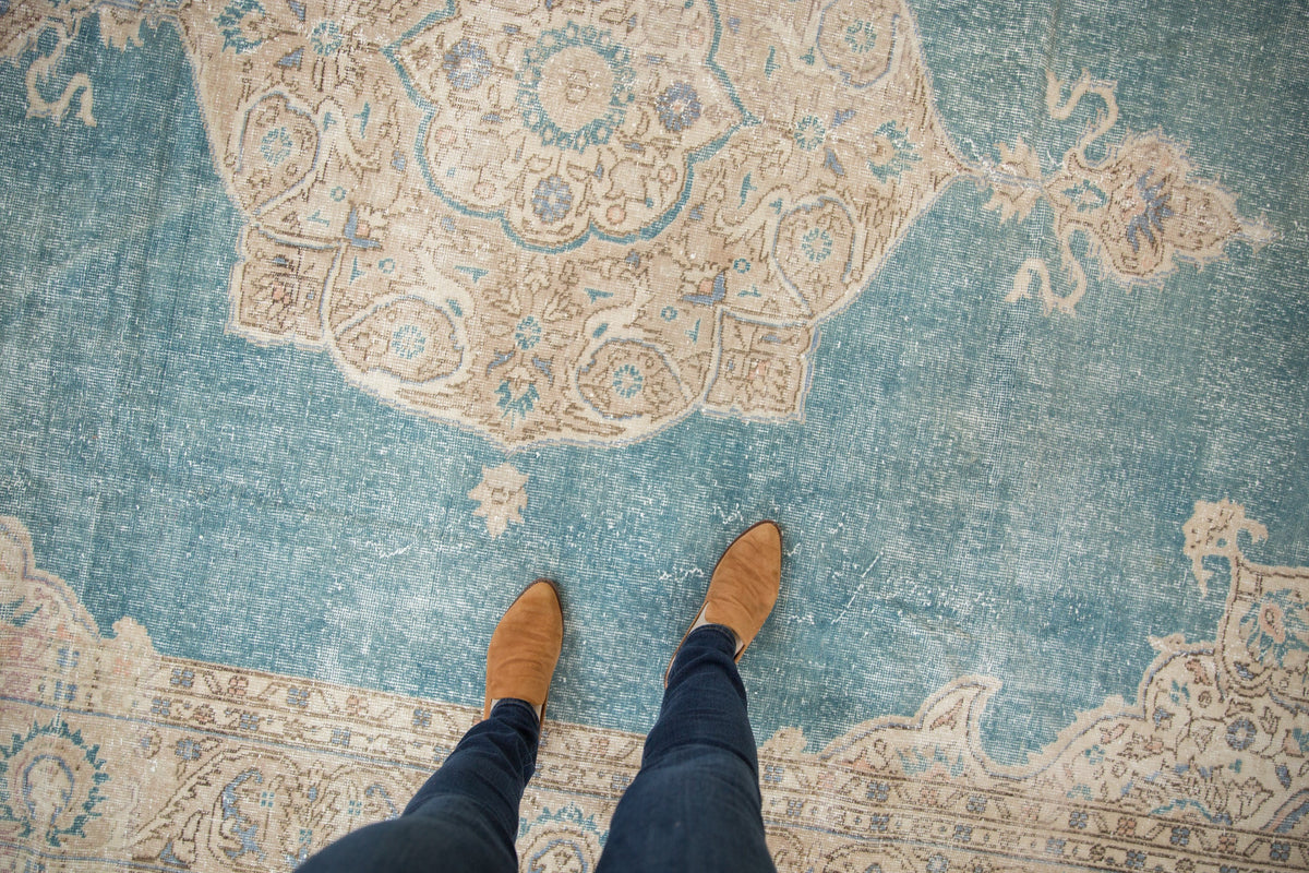8x12 Vintage Distressed Sivas Carpet
