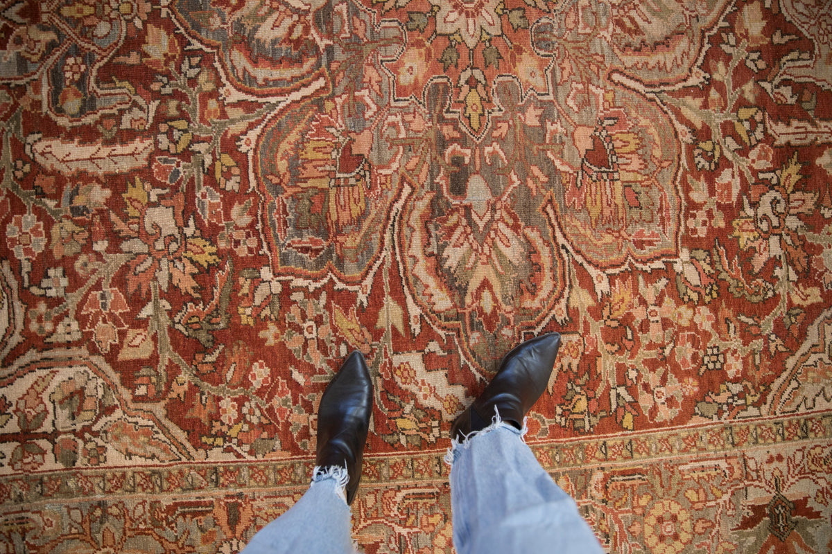 8x11 Vintage Distressed Ahar Carpet
