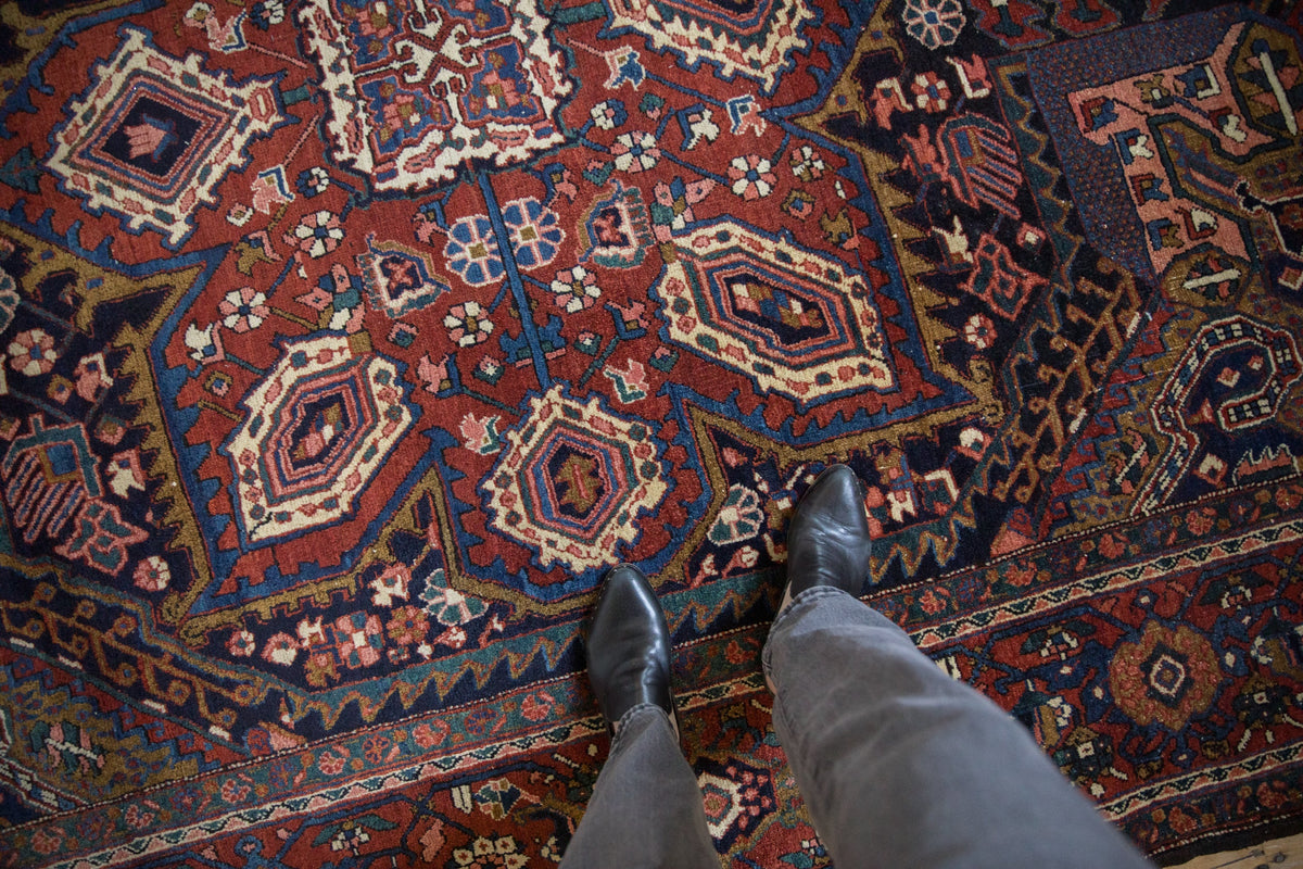 7.5x10.5 Vintage Heriz Carpet