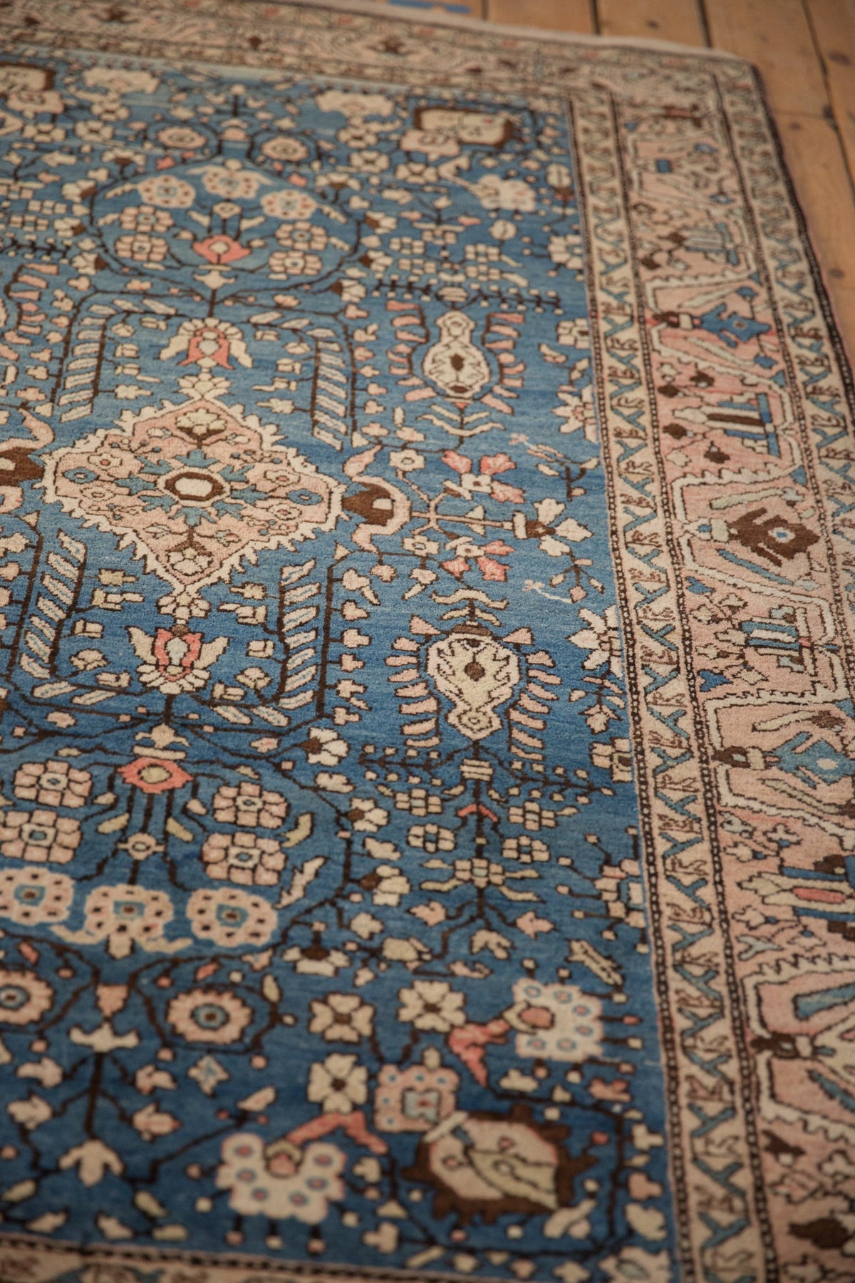 4x6.5 Vintage Arak Rug