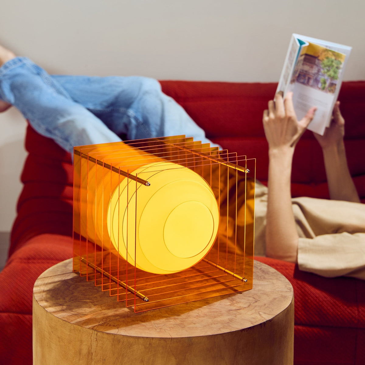 Lớp big square in orange acrylic - BằNG, view 6