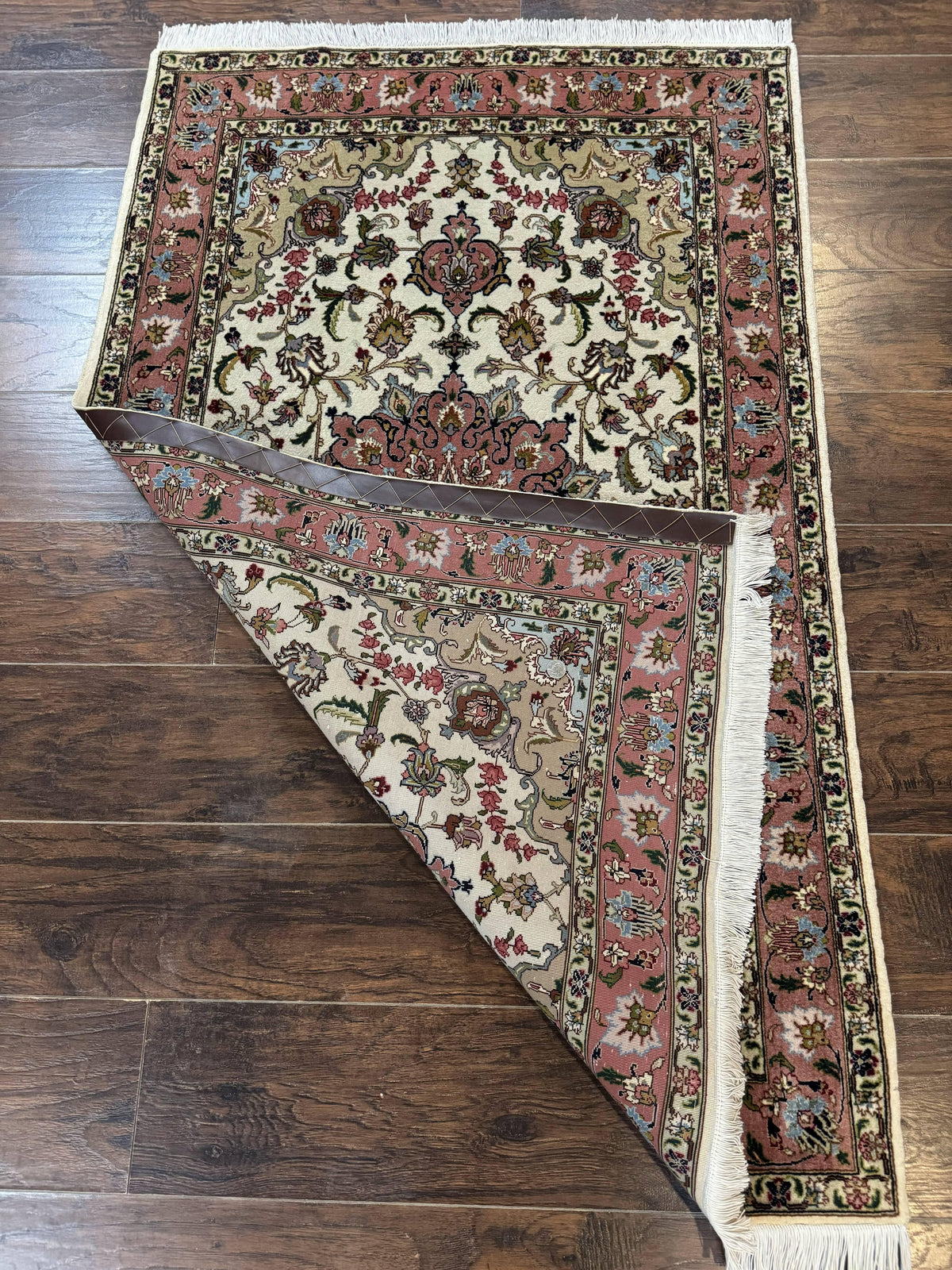 Fine Persian Tabriz Rug 3x5, Floral Medallion, 340 KPSI, Ivory Salmon - Jewel Rugs, view 12