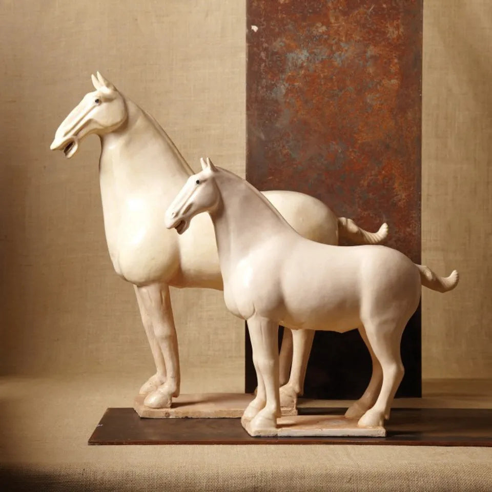 White Tang Horse Large image 1
