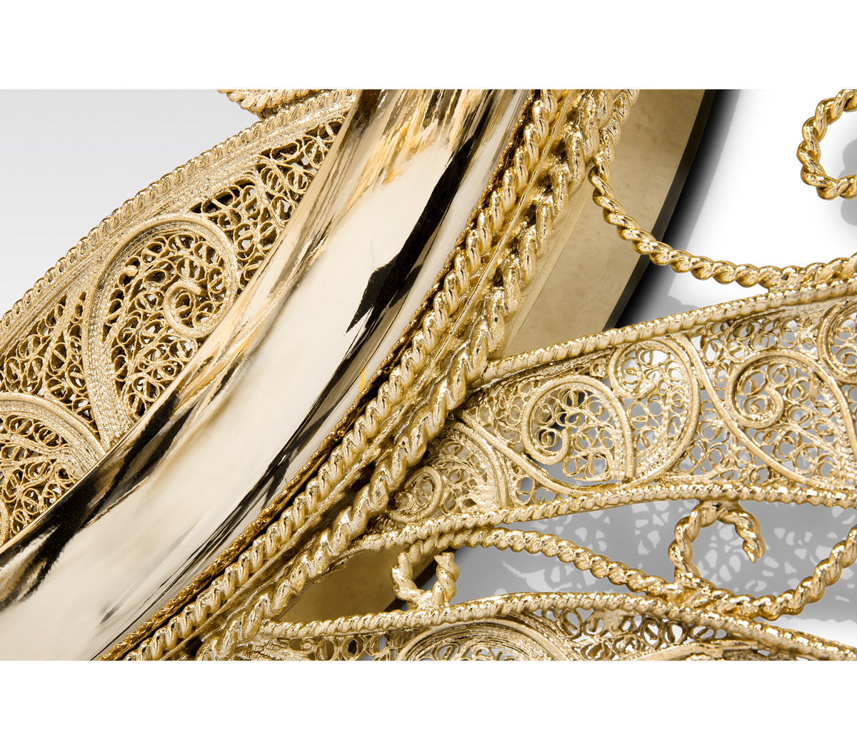 Filigree Mirror by Boca do Lobo – view 4