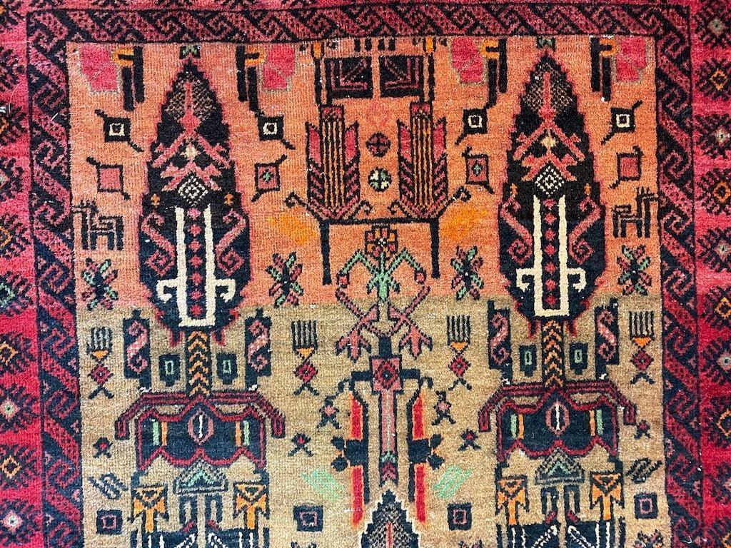 Vintage Persian Baluch Rug 4x6 | Beige, Red & Burgundy | Hand-Knotted Wool - Rugistan, view 11