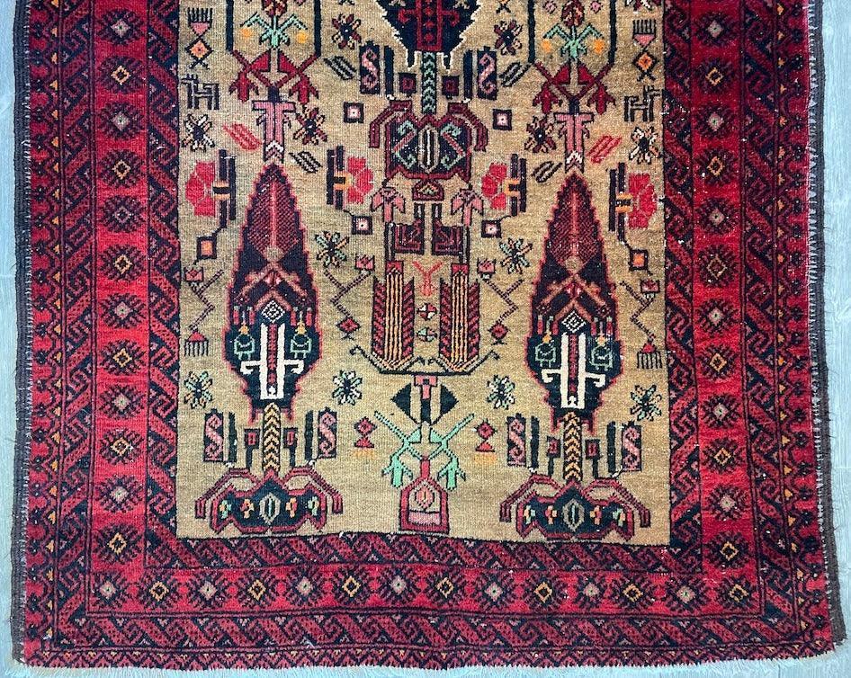 Vintage Persian Baluch Rug 4x6 | Beige, Red & Burgundy | Hand-Knotted Wool - Rugistan, view 6