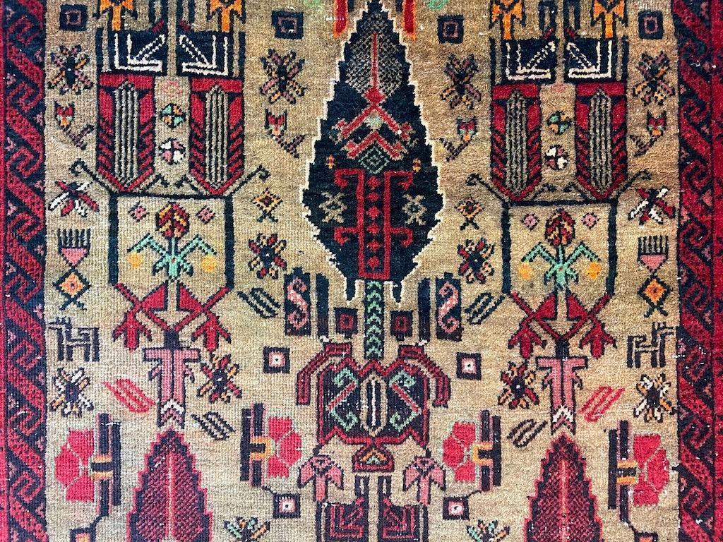 Vintage Persian Baluch Rug 4x6 | Beige, Red & Burgundy | Hand-Knotted Wool - Rugistan, view 8