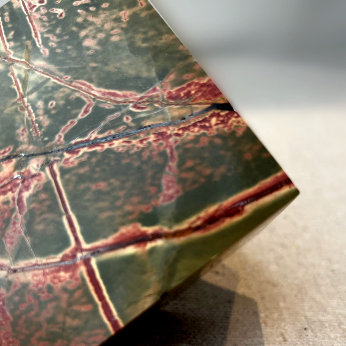 Jasper Cube - Source by Studio Skara, view 4