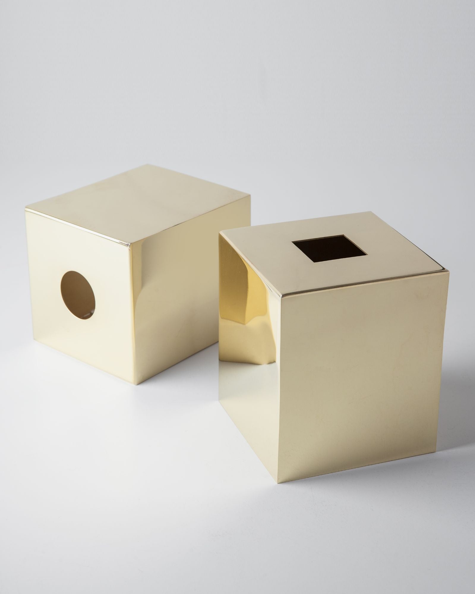 Josef Tissue Cozy