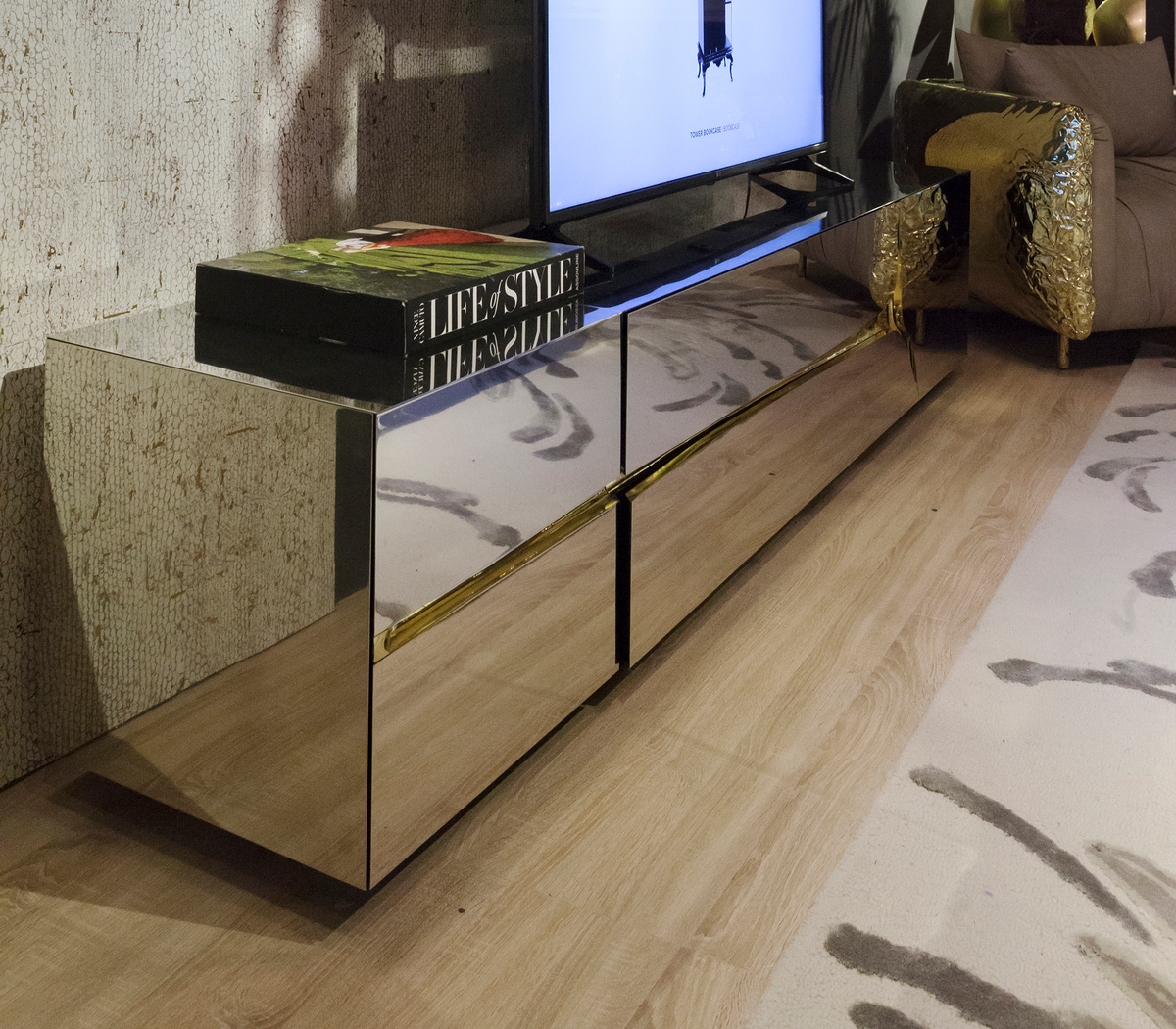 Lapiaz TV Cabinet by Boca do Lobo – view 8