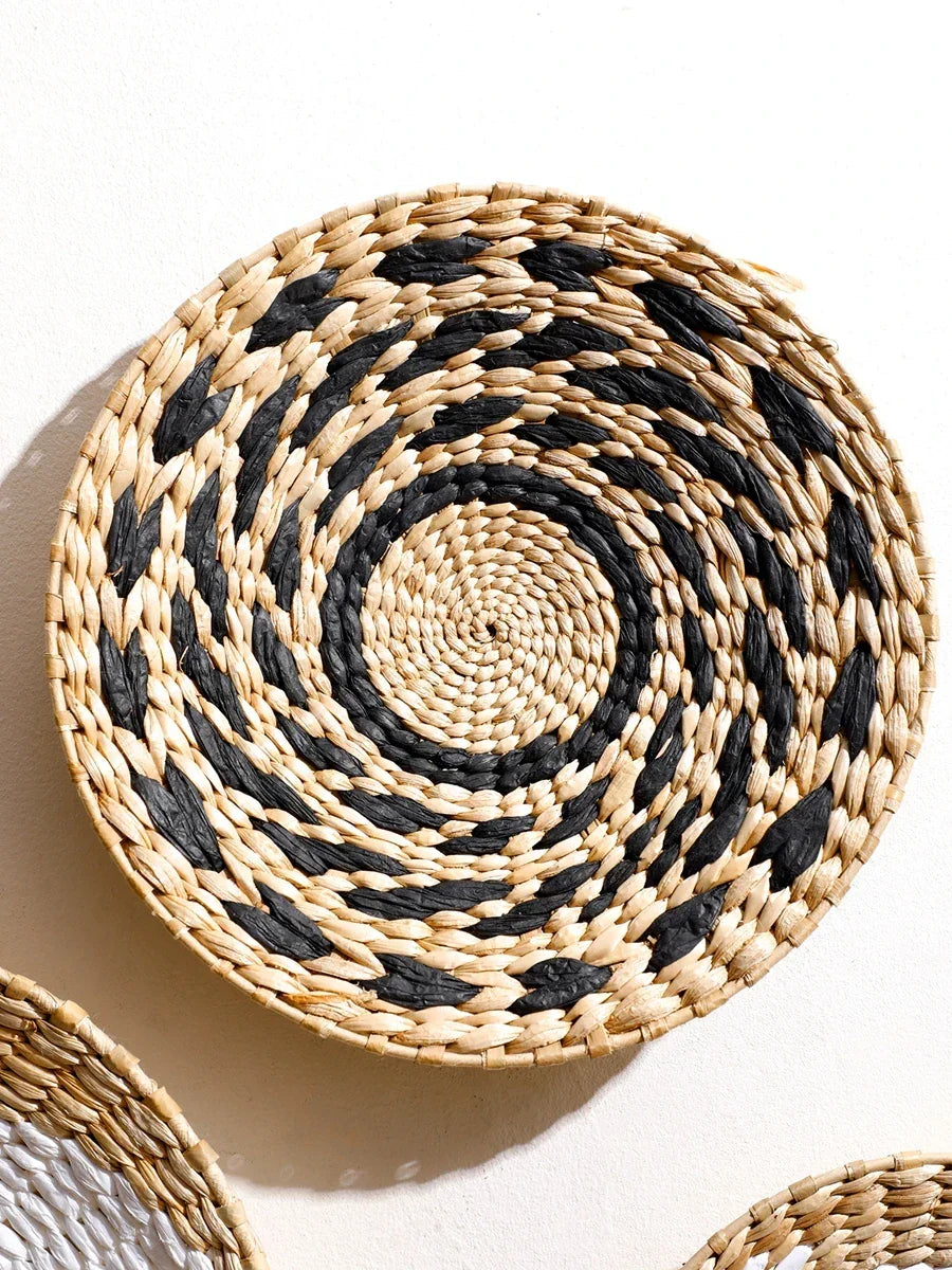 Natural Seagrass Handmade Wall Decor with Organic Texture