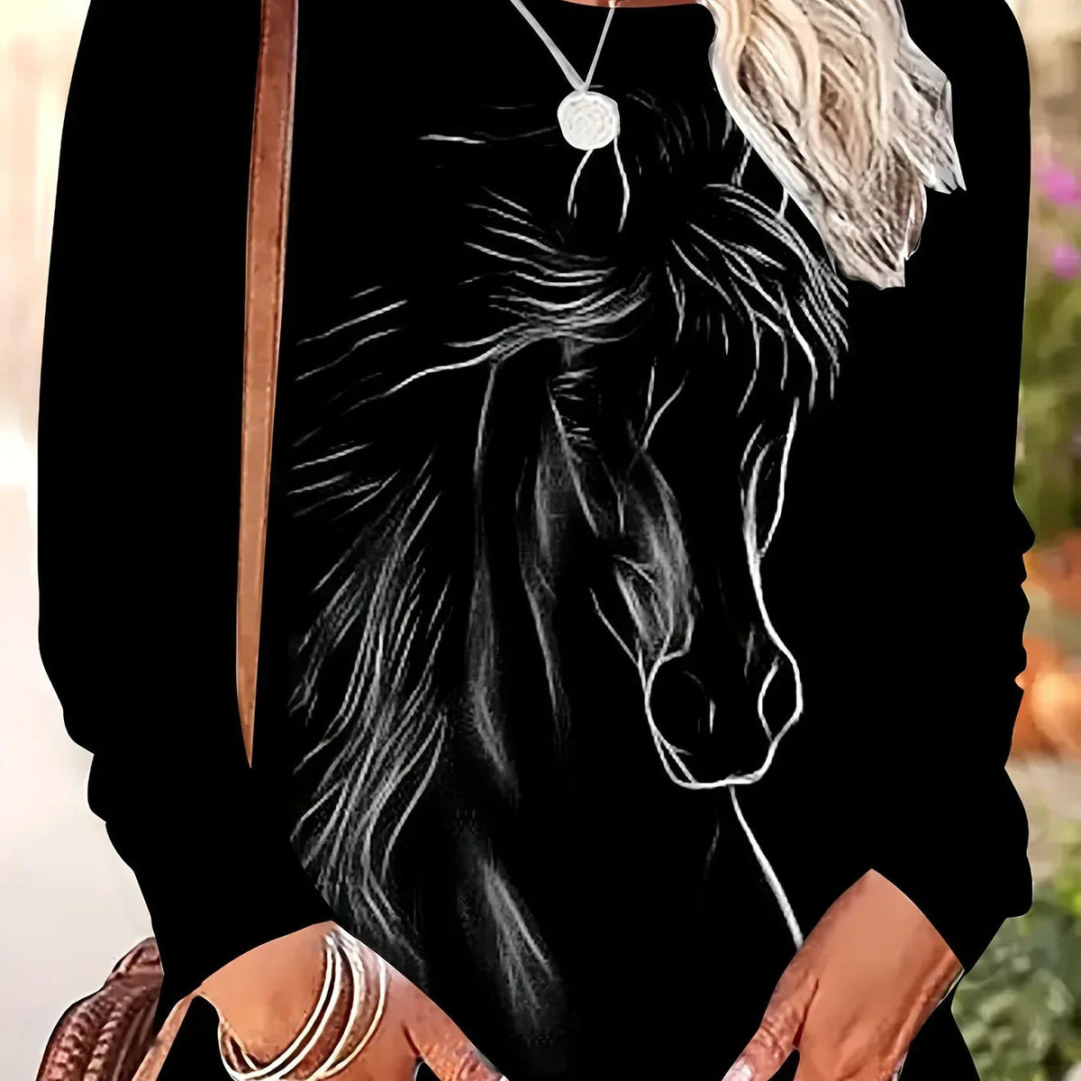 T-Shirt - Horse Print Cotton Long-Sleeve